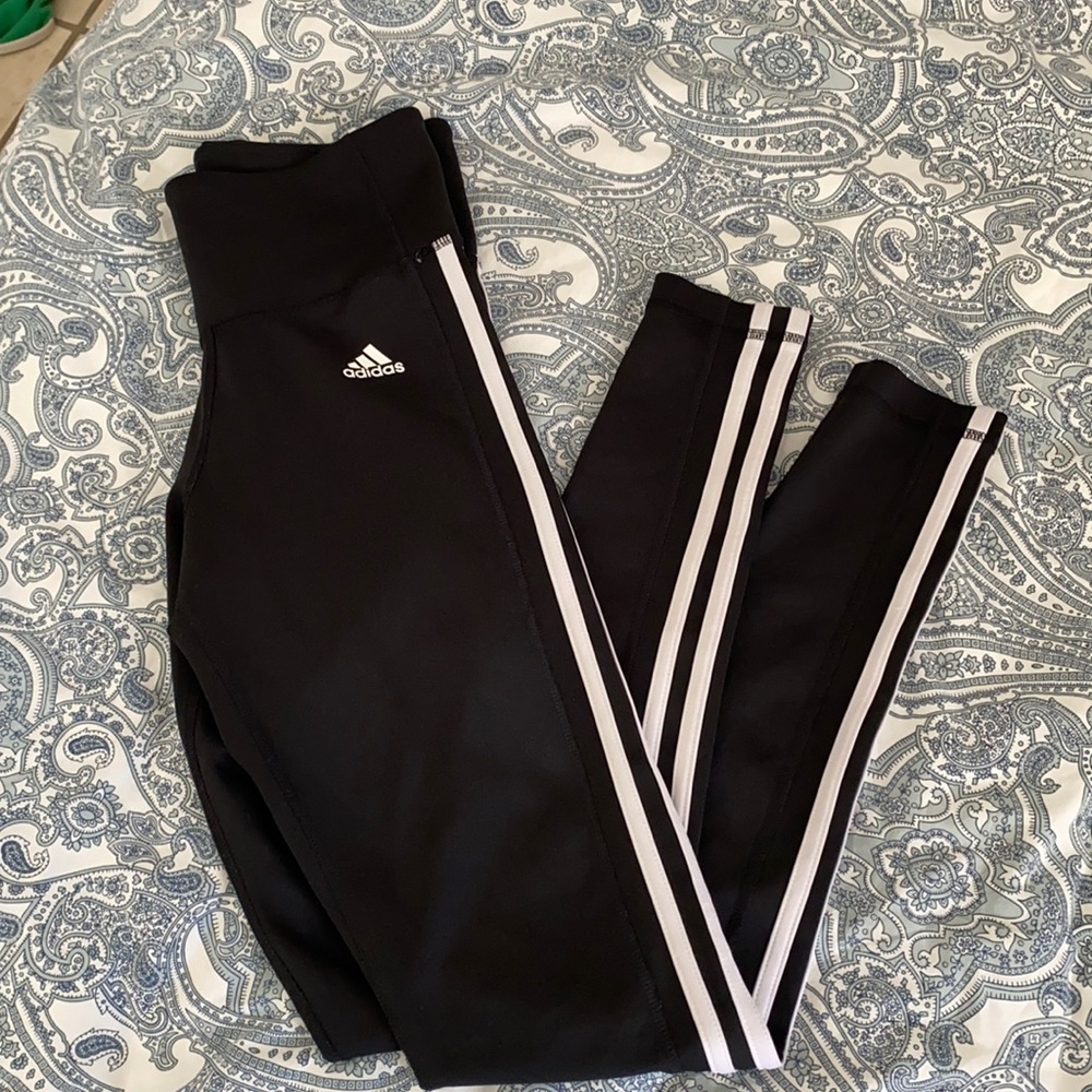 Adidas leggings